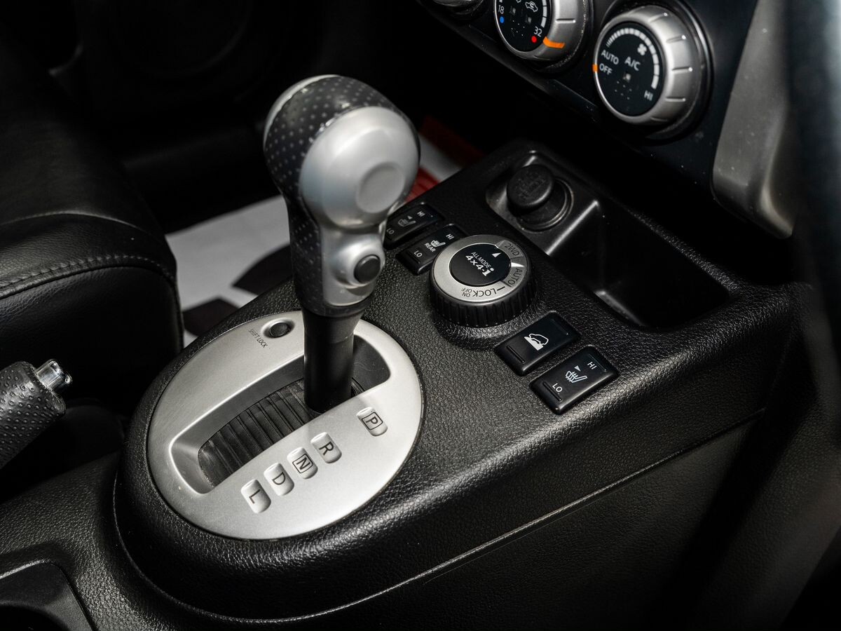 Nissan X-Trail 2012 - фото автомобиля