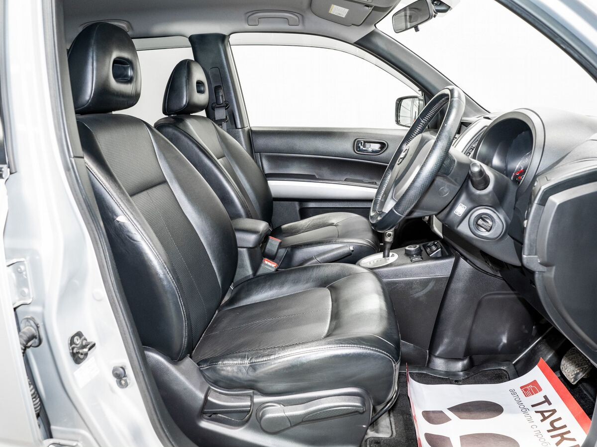 Nissan X-Trail 2012 - фото автомобиля