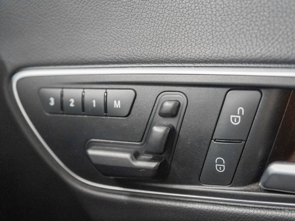 Mercedes-Benz CLA-Class 2015 - фото автомобиля