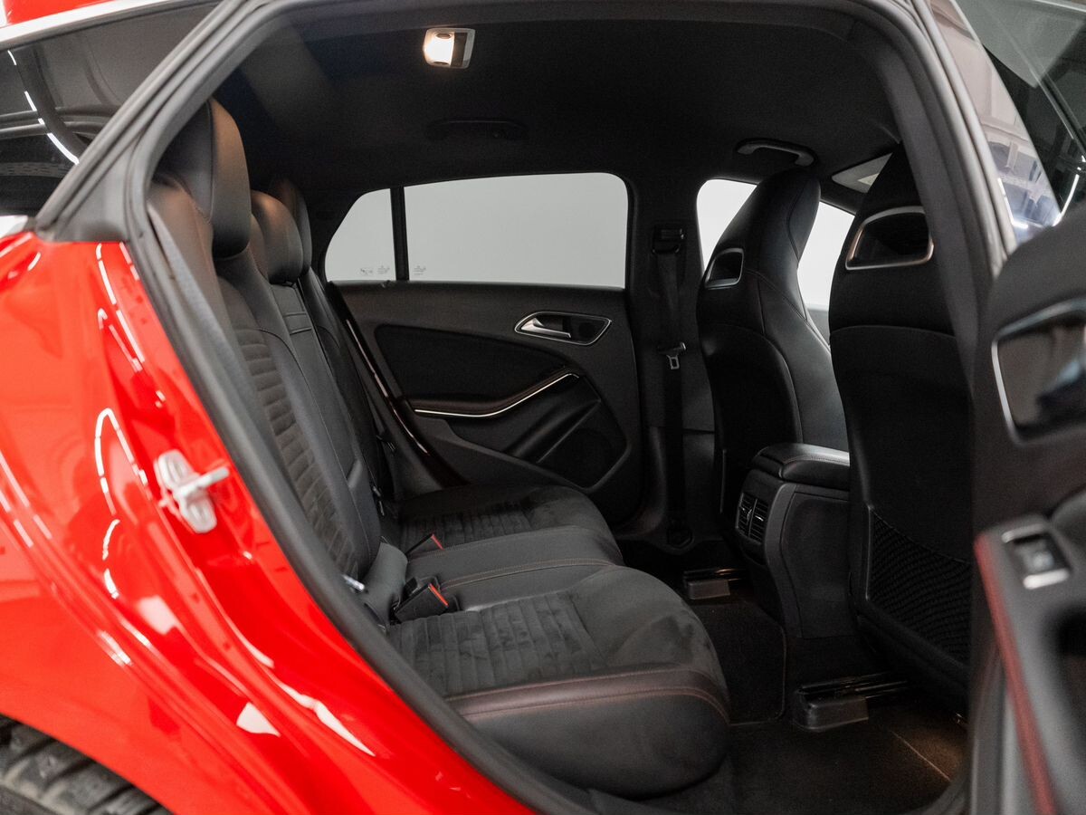 Mercedes-Benz CLA-Class 2015 - фото автомобиля