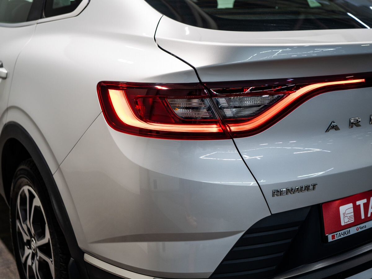 Renault Arkana 2020 - фото автомобиля