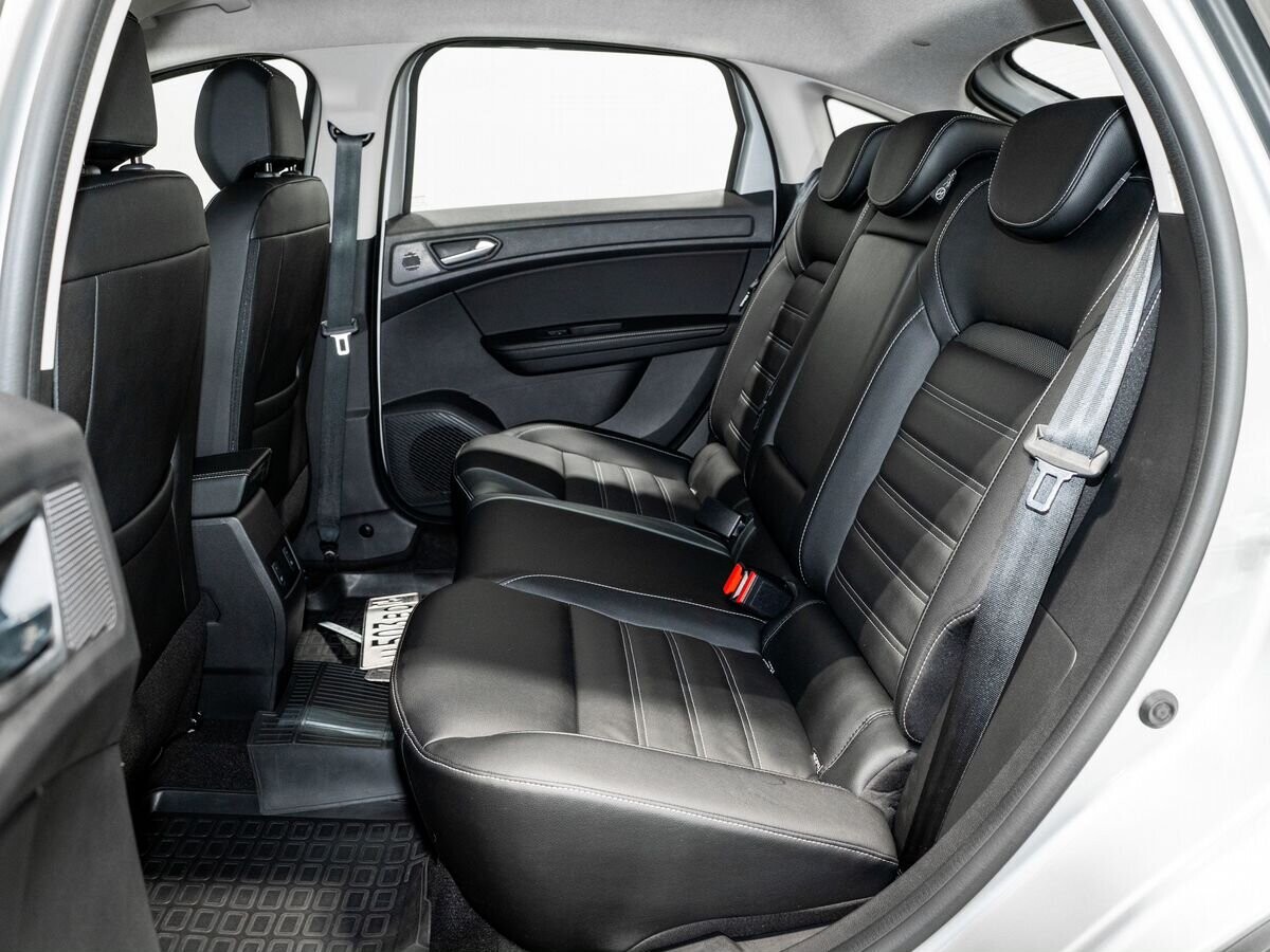 Renault Arkana 2020 - фото автомобиля