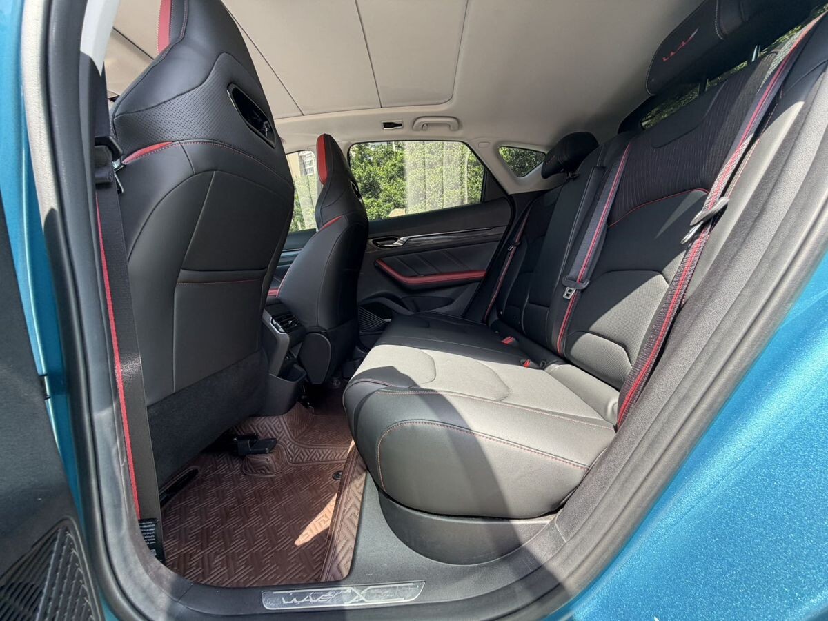 Geely Emgrand S 2021 - фото автомобиля