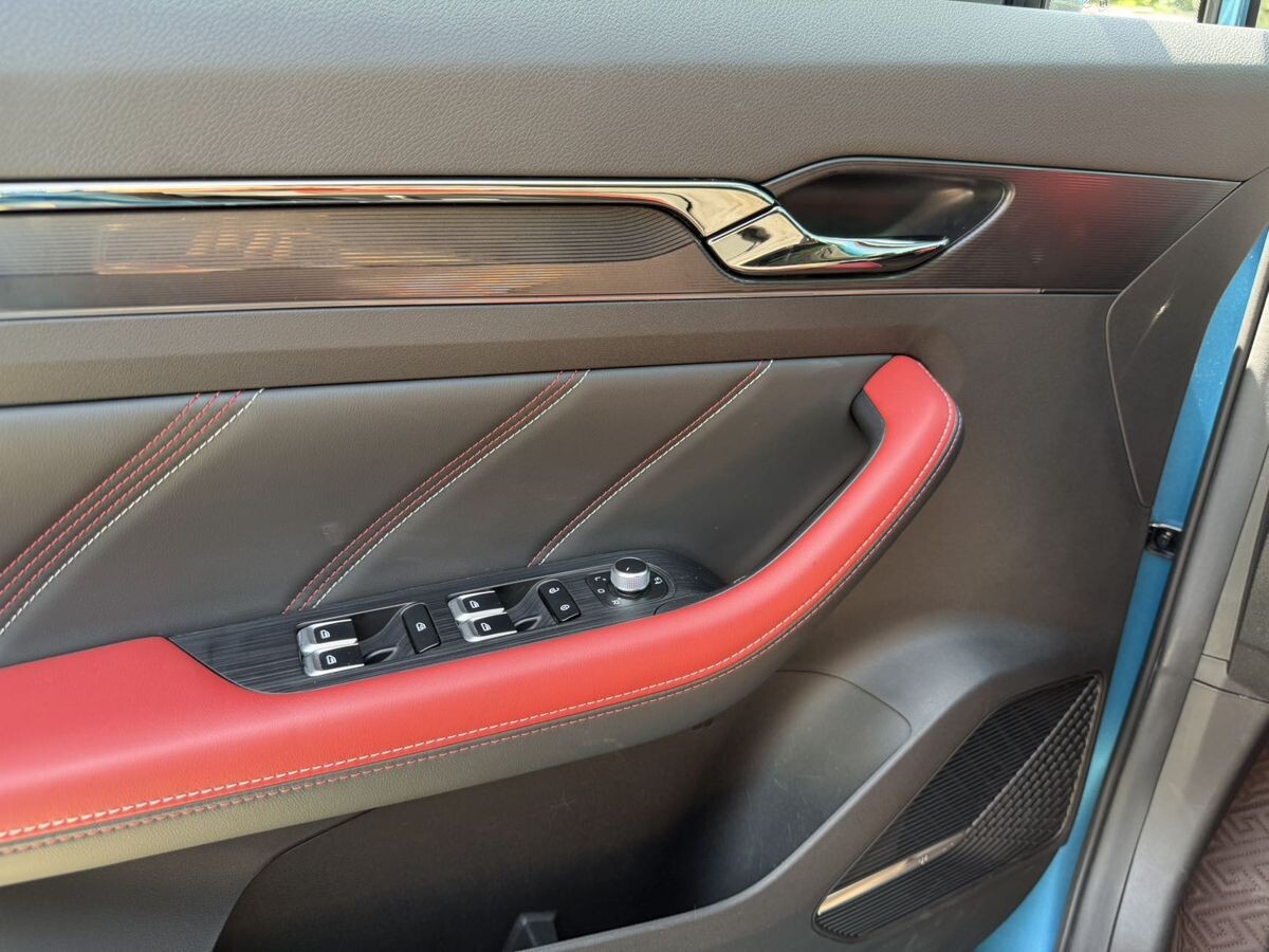 Geely Emgrand S 2021 - фото автомобиля
