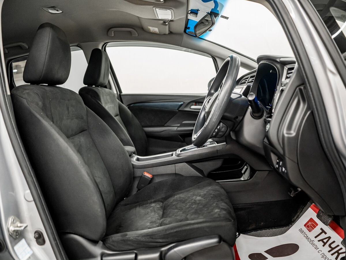 Honda Shuttle 2017 - фото автомобиля