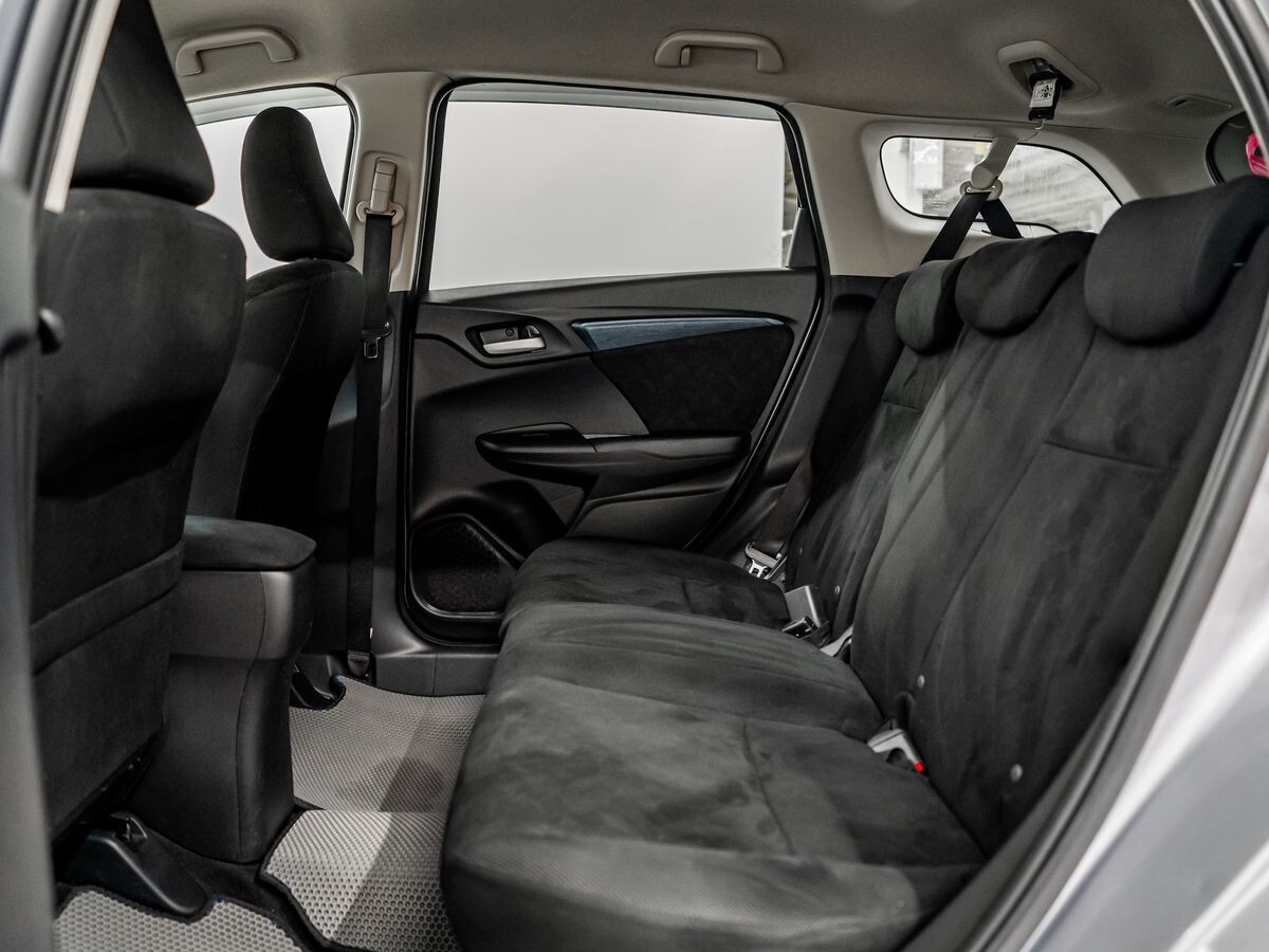Honda Shuttle 2017 - фото автомобиля