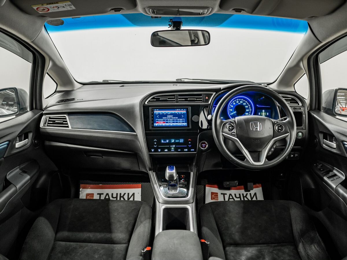 Honda Shuttle 2017 - фото автомобиля