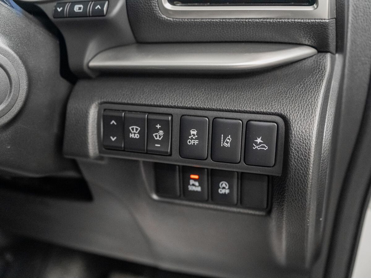 Mitsubishi Eclipse Cross 2018 - фото автомобиля