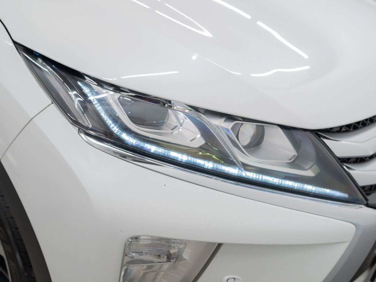 Mitsubishi Eclipse Cross 2018 - фото автомобиля