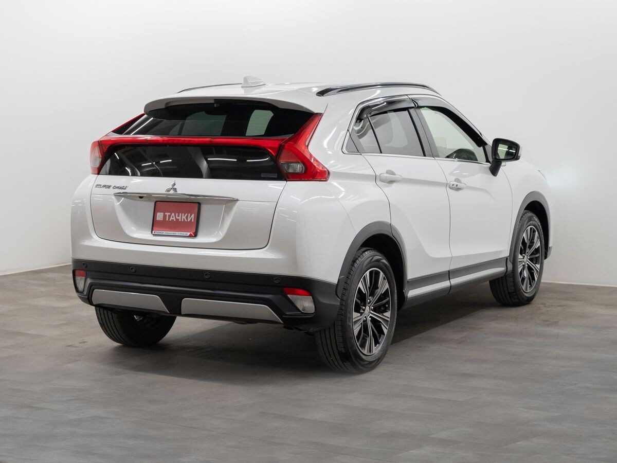 Mitsubishi Eclipse Cross 2018 - фото автомобиля