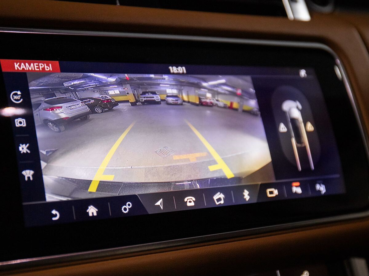 Land Rover Range Rover Sport 2018 - фото автомобиля