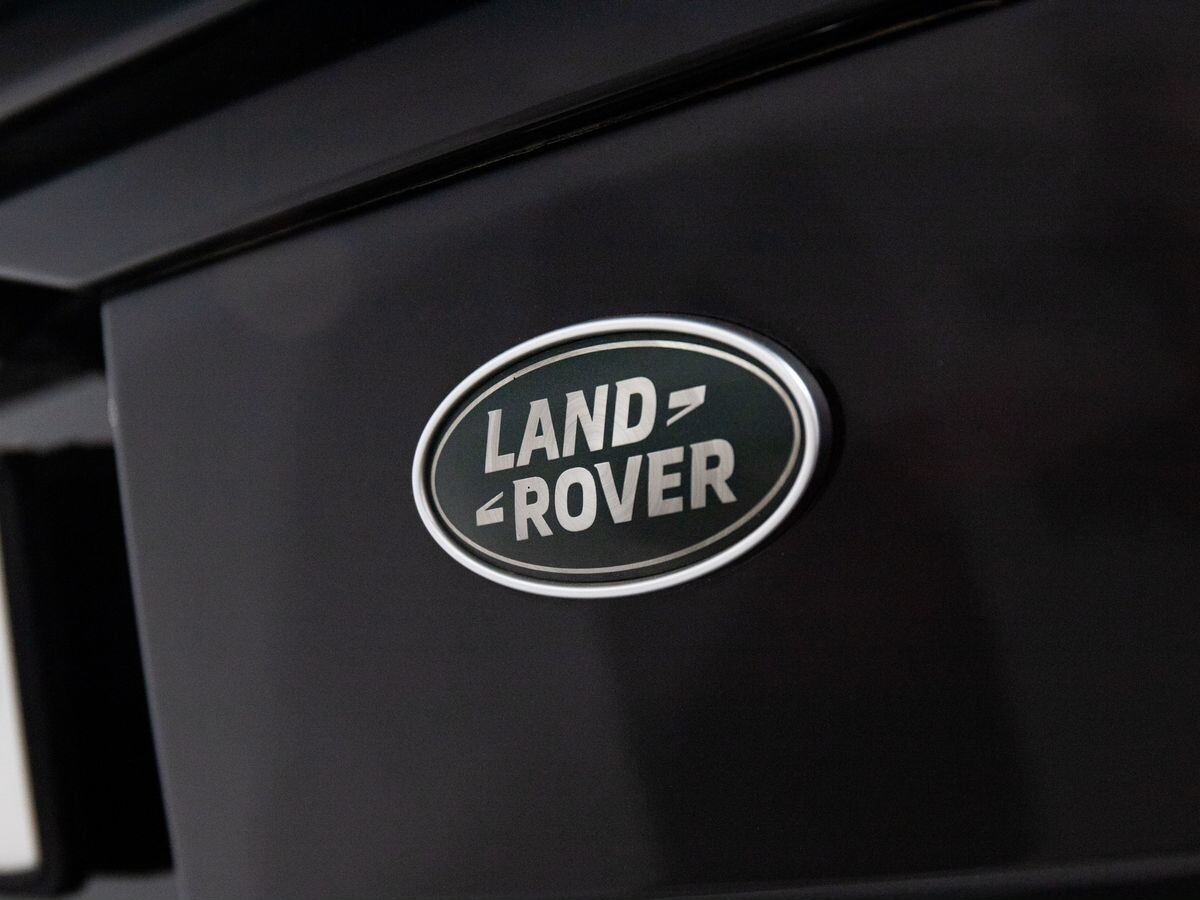 Land Rover Range Rover Sport 2018 - фото автомобиля