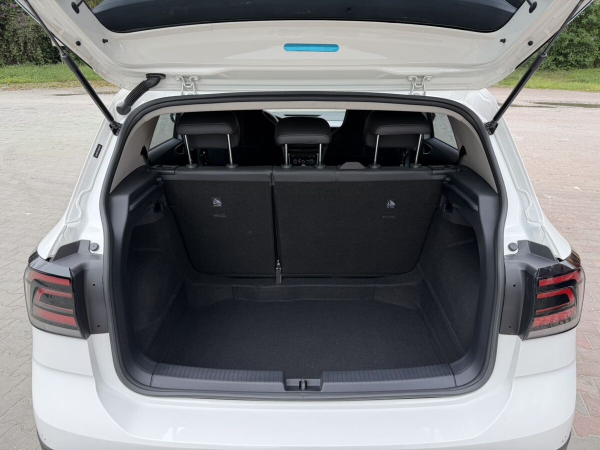 Volkswagen T-Cross 2021 - фото автомобиля