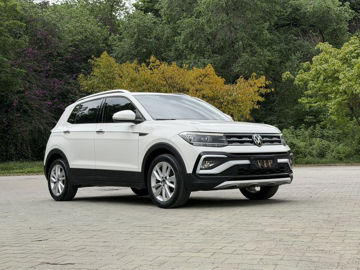 Volkswagen T-Cross 2021 - фото автомобиля