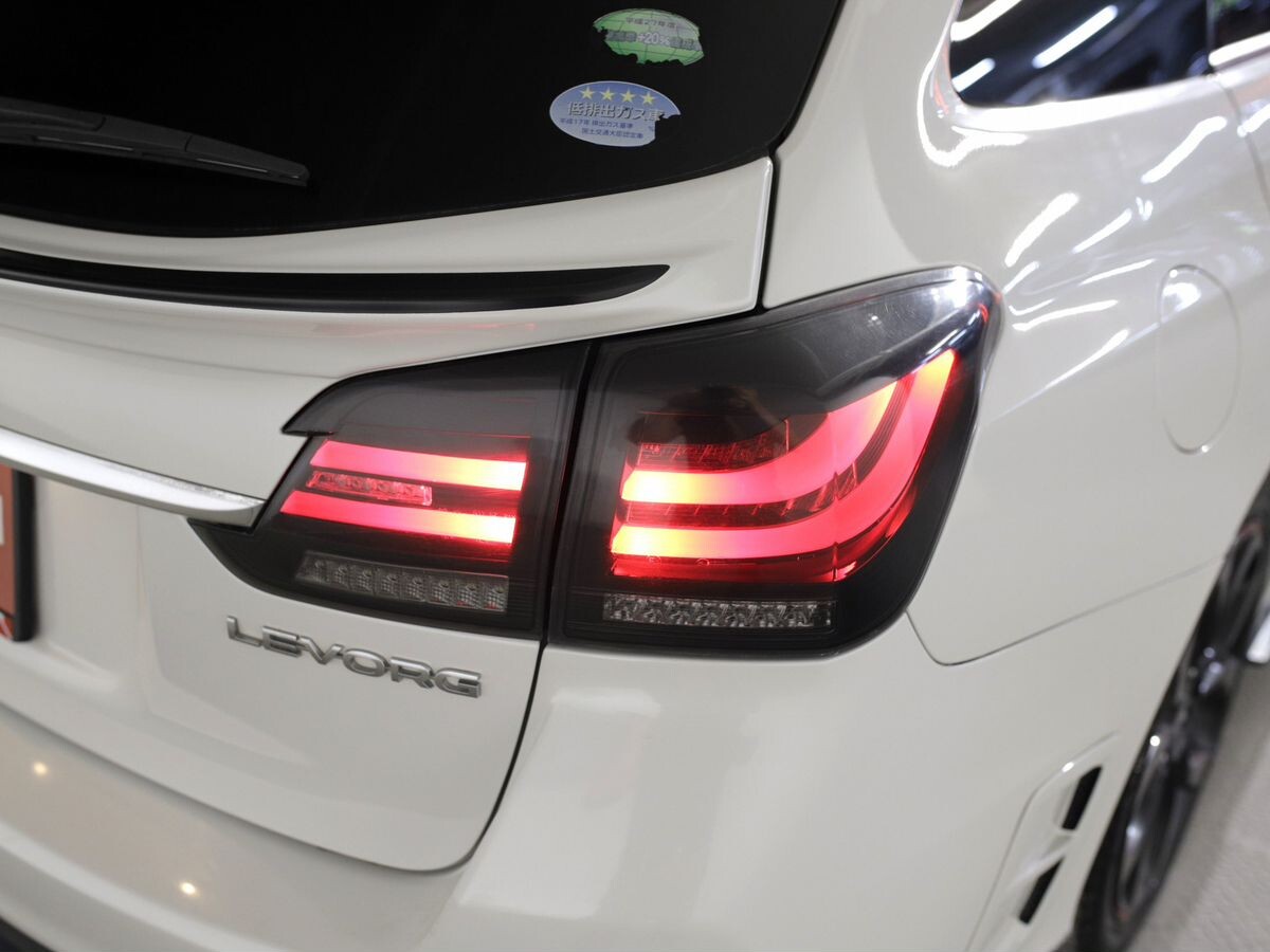 Subaru Levorg 2015 - фото автомобиля