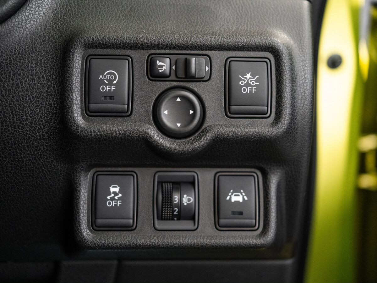 Nissan Note 2017 - фото автомобиля