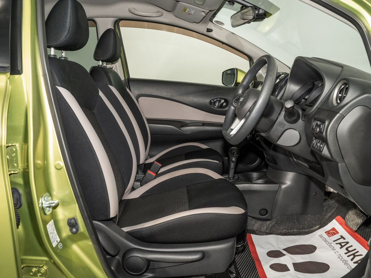Nissan Note 2017 - фото автомобиля