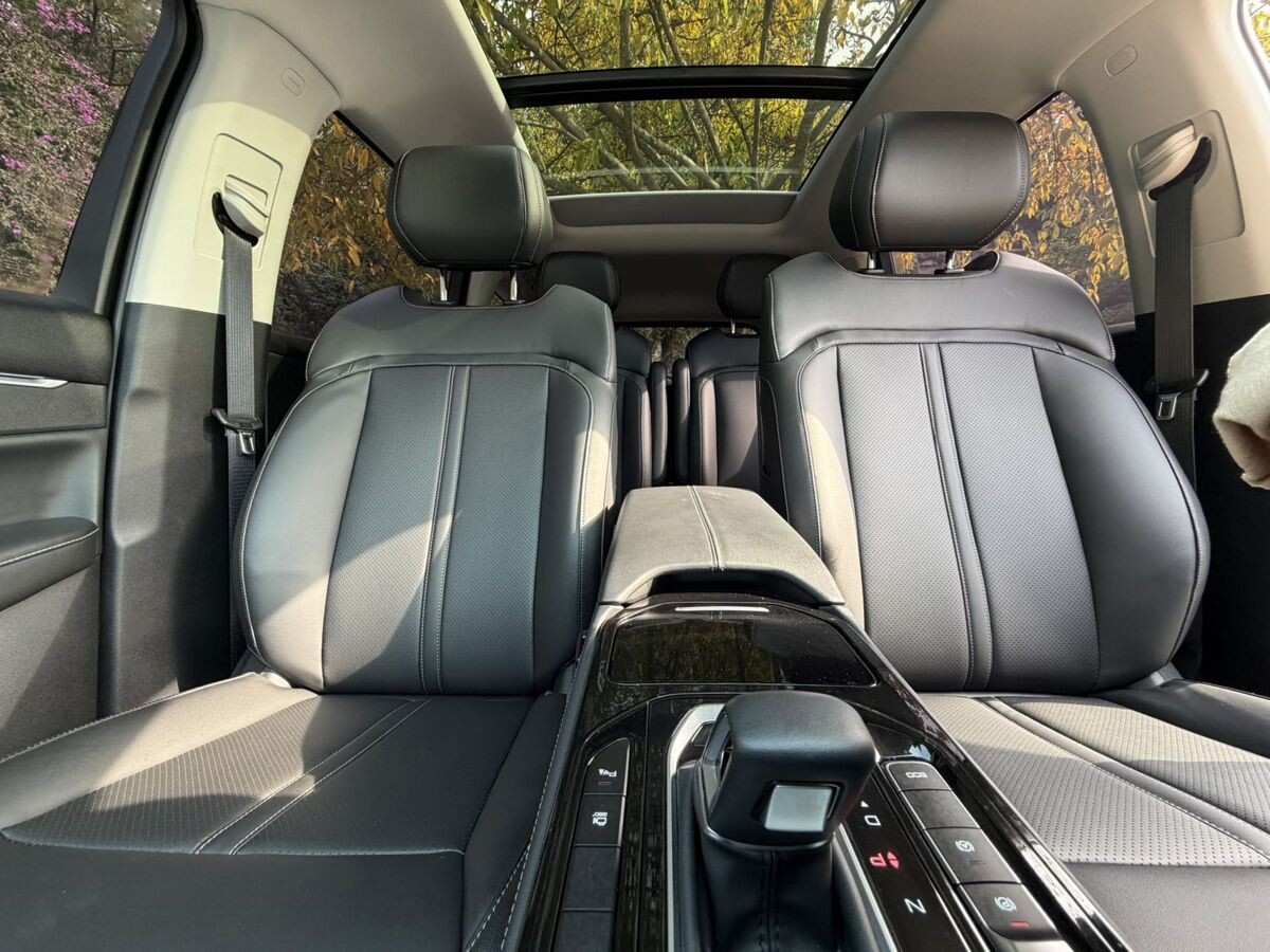 Wuling Victory 2021 - фото автомобиля