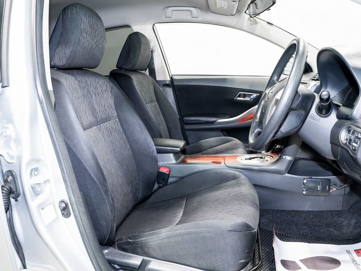 Toyota Allion 2011 - фото автомобиля