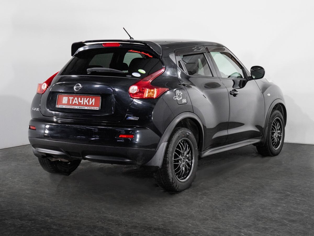 Nissan Juke 2010 - фото автомобиля