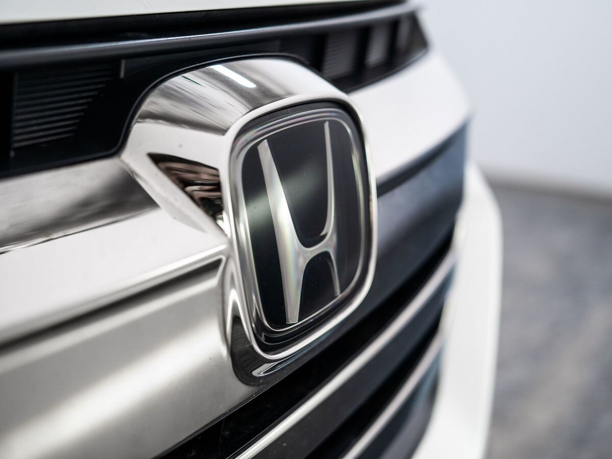 Honda Stepwgn 2018 - фото автомобиля