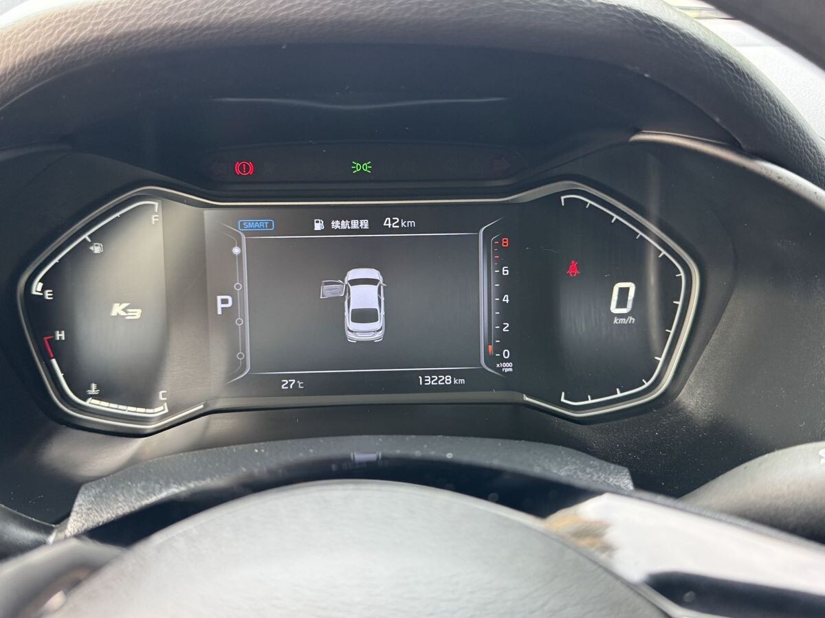 Kia K3 2022 - фото автомобиля