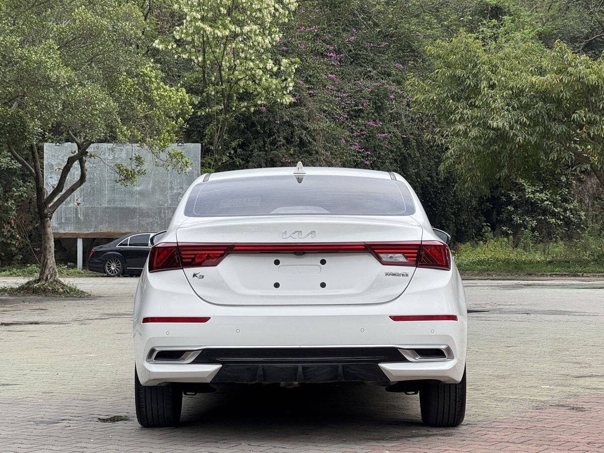 Kia K3 2022 - фото автомобиля