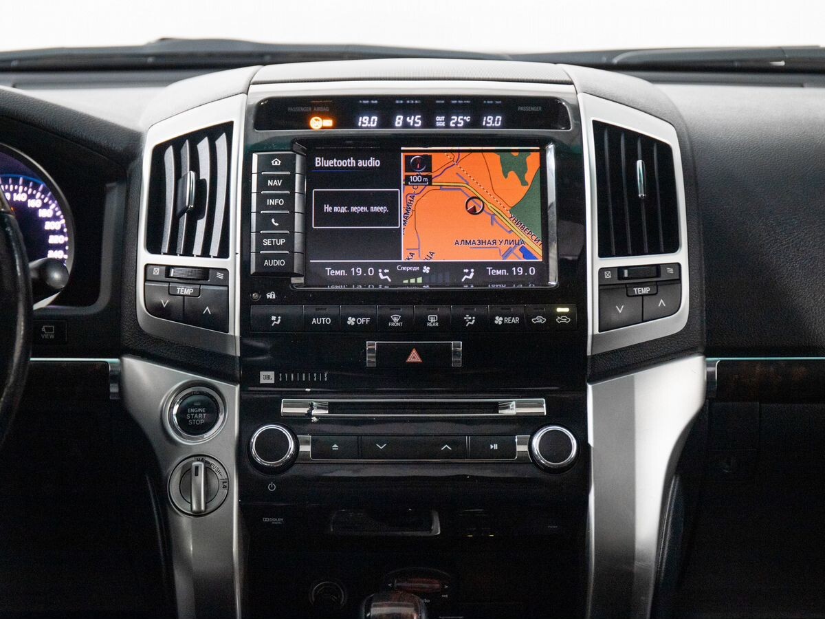 Toyota Land Cruiser 2014 - фото автомобиля