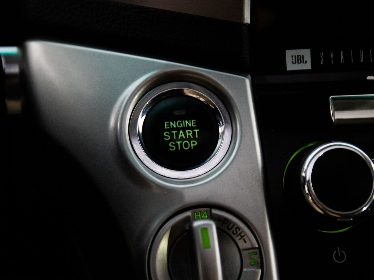 Toyota Land Cruiser 2014 - фото автомобиля