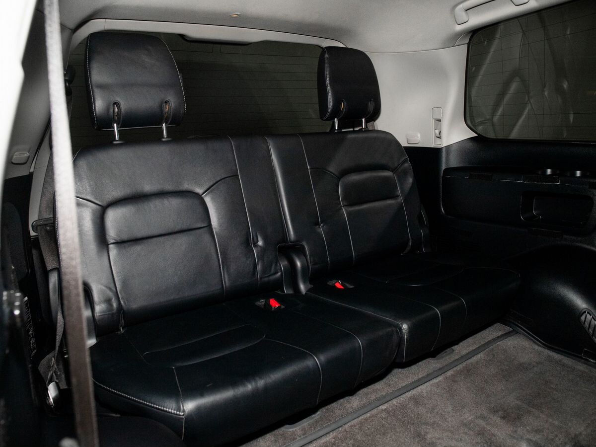 Toyota Land Cruiser 2014 - фото автомобиля