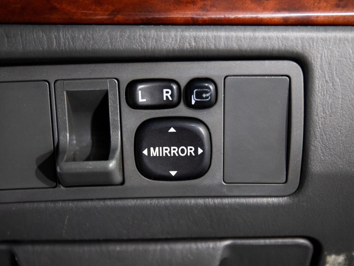 Toyota Allion 2005 - фото автомобиля