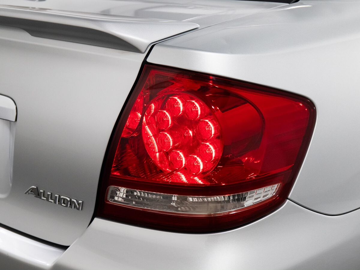 Toyota Allion 2005 - фото автомобиля