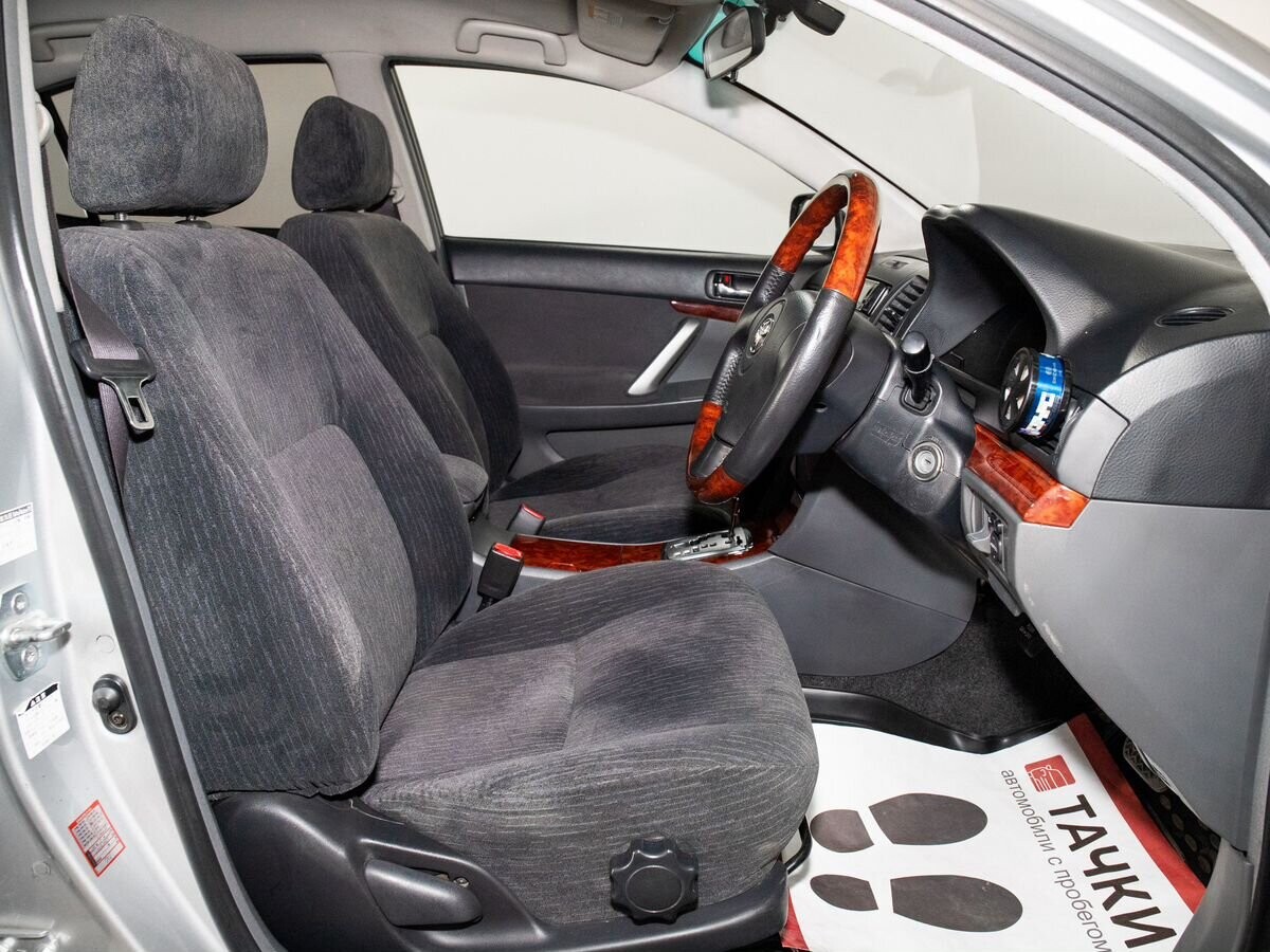 Toyota Allion 2005 - фото автомобиля