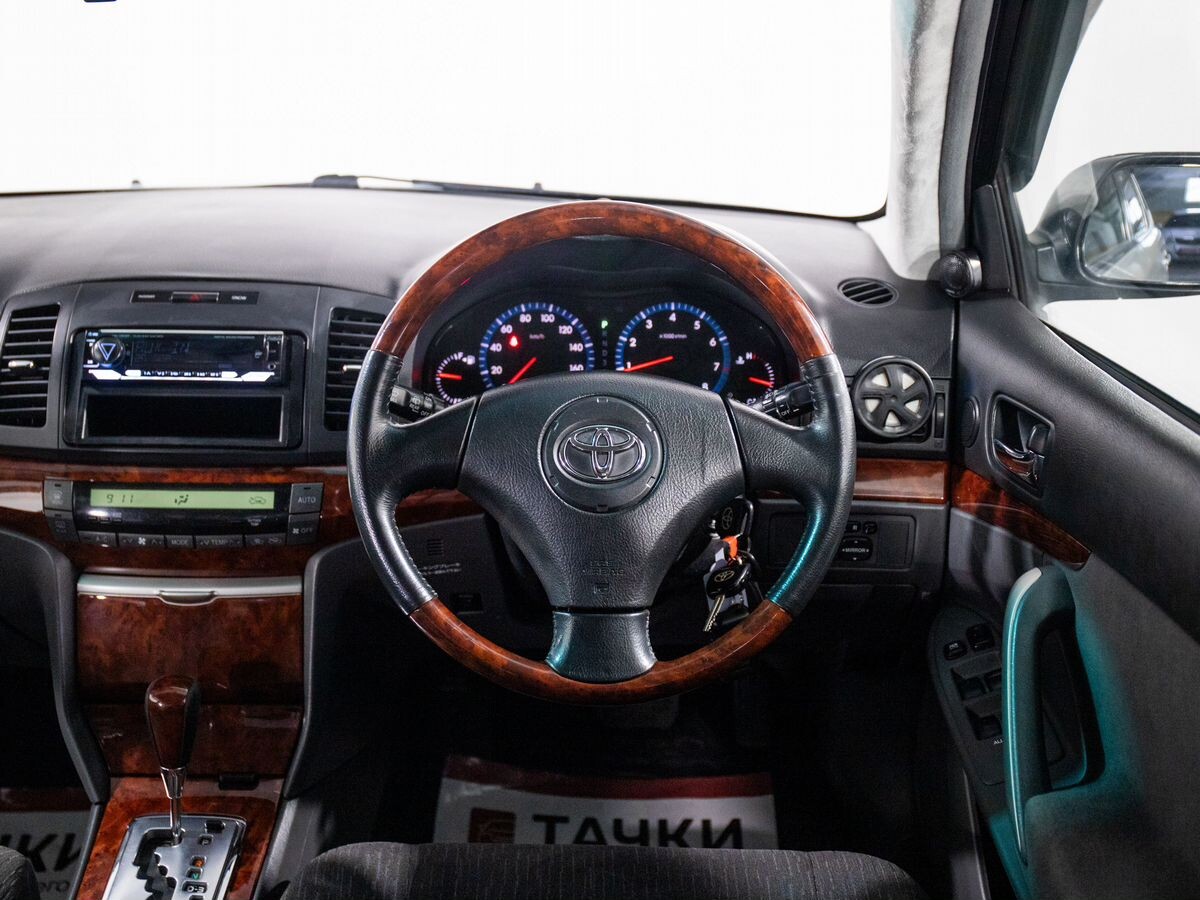 Toyota Allion 2005 - фото автомобиля