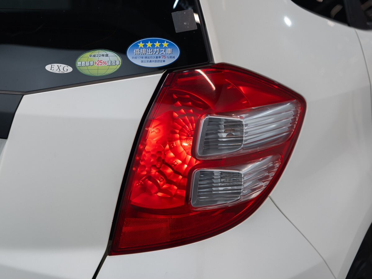 Honda Fit 2009 - фото автомобиля