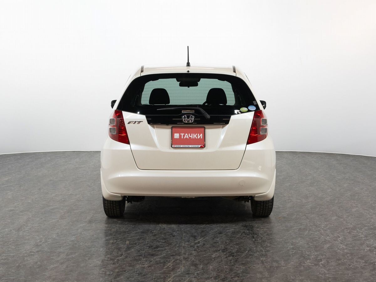 Honda Fit 2009 - фото автомобиля