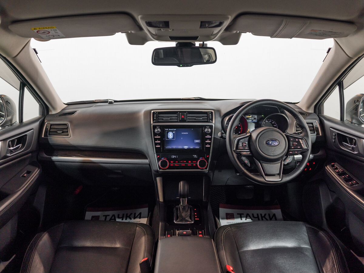 Subaru Outback 2018 - фото автомобиля