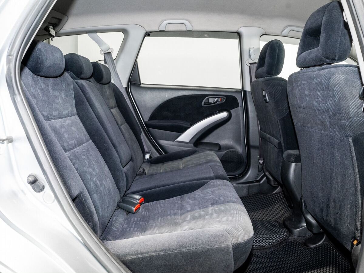 Honda Airwave 2009 - фото автомобиля