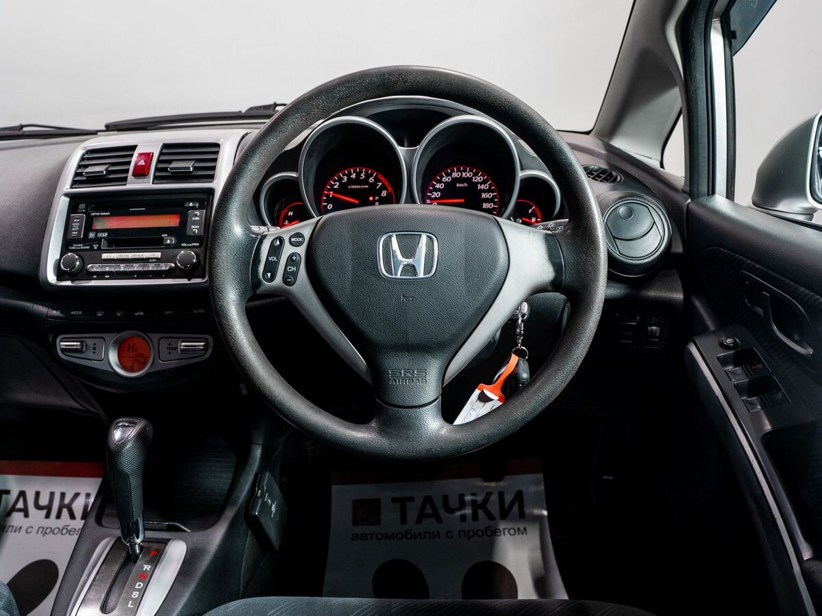 Honda Airwave 2009 - фото автомобиля