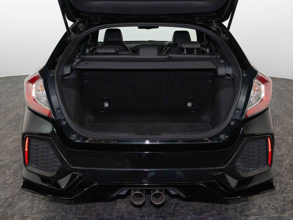 Honda Civic 2018 - фото автомобиля
