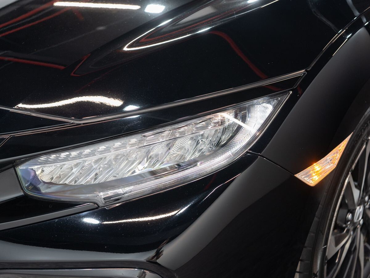 Honda Civic 2018 - фото автомобиля