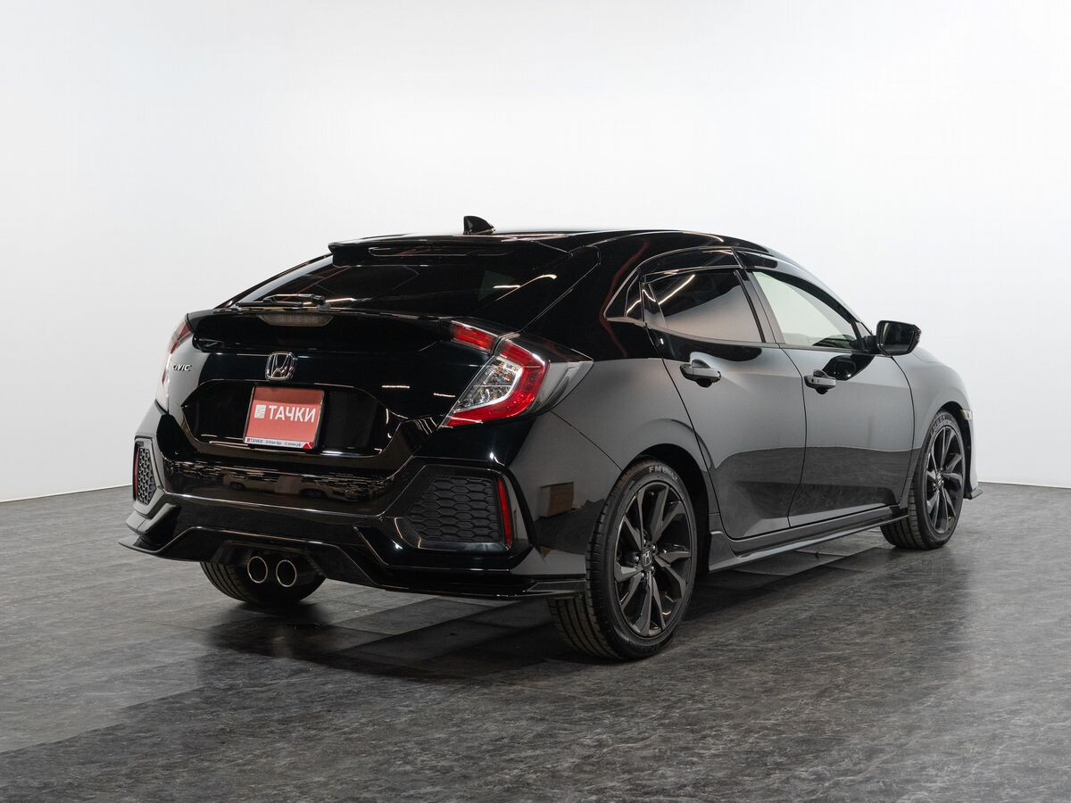 Honda Civic 2018 - фото автомобиля