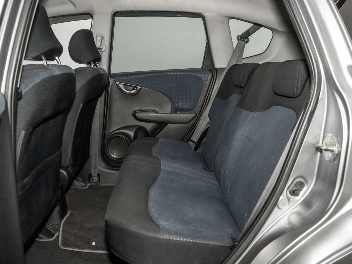 Honda Fit 2009 - фото автомобиля