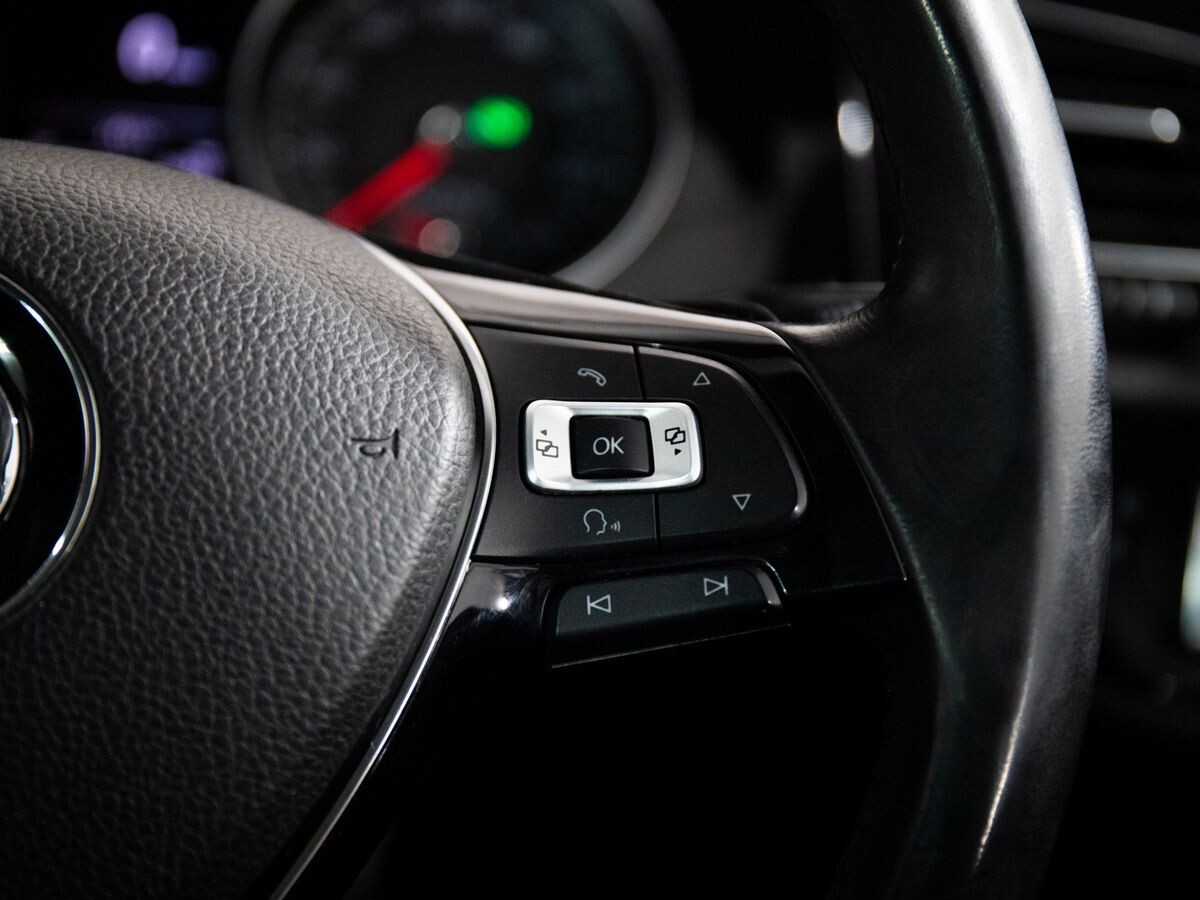 Volkswagen Golf 2014 - фото автомобиля