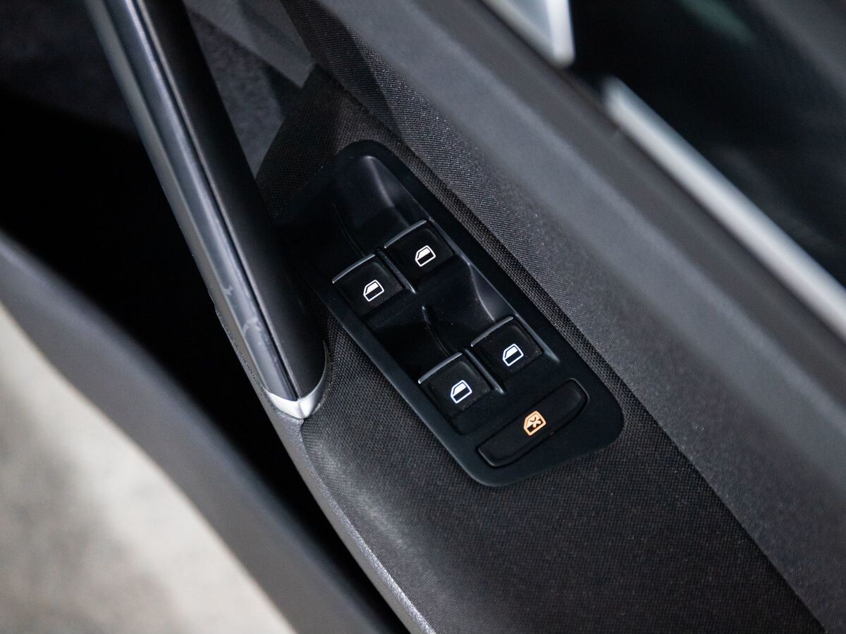 Volkswagen Golf 2014 - фото автомобиля
