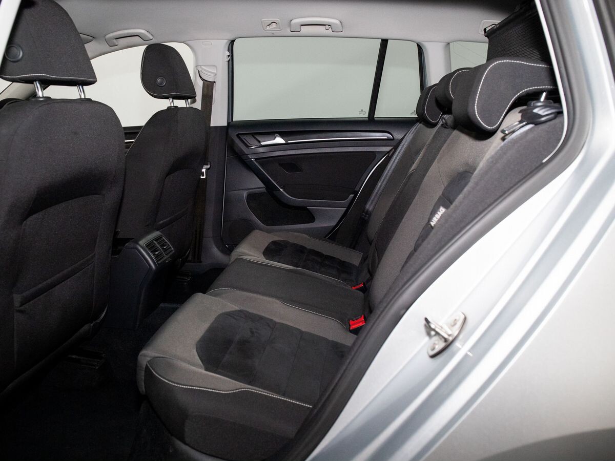 Volkswagen Golf 2014 - фото автомобиля