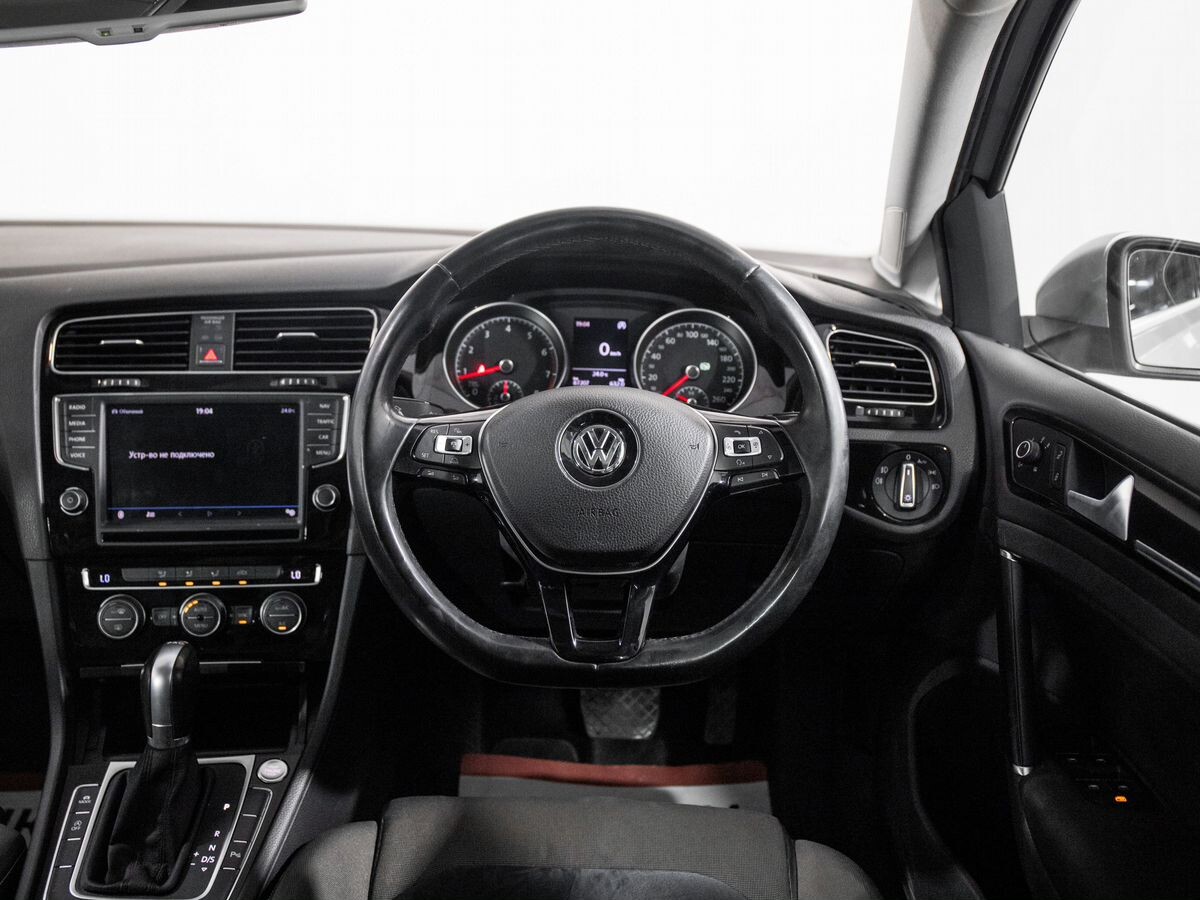 Volkswagen Golf 2014 - фото автомобиля