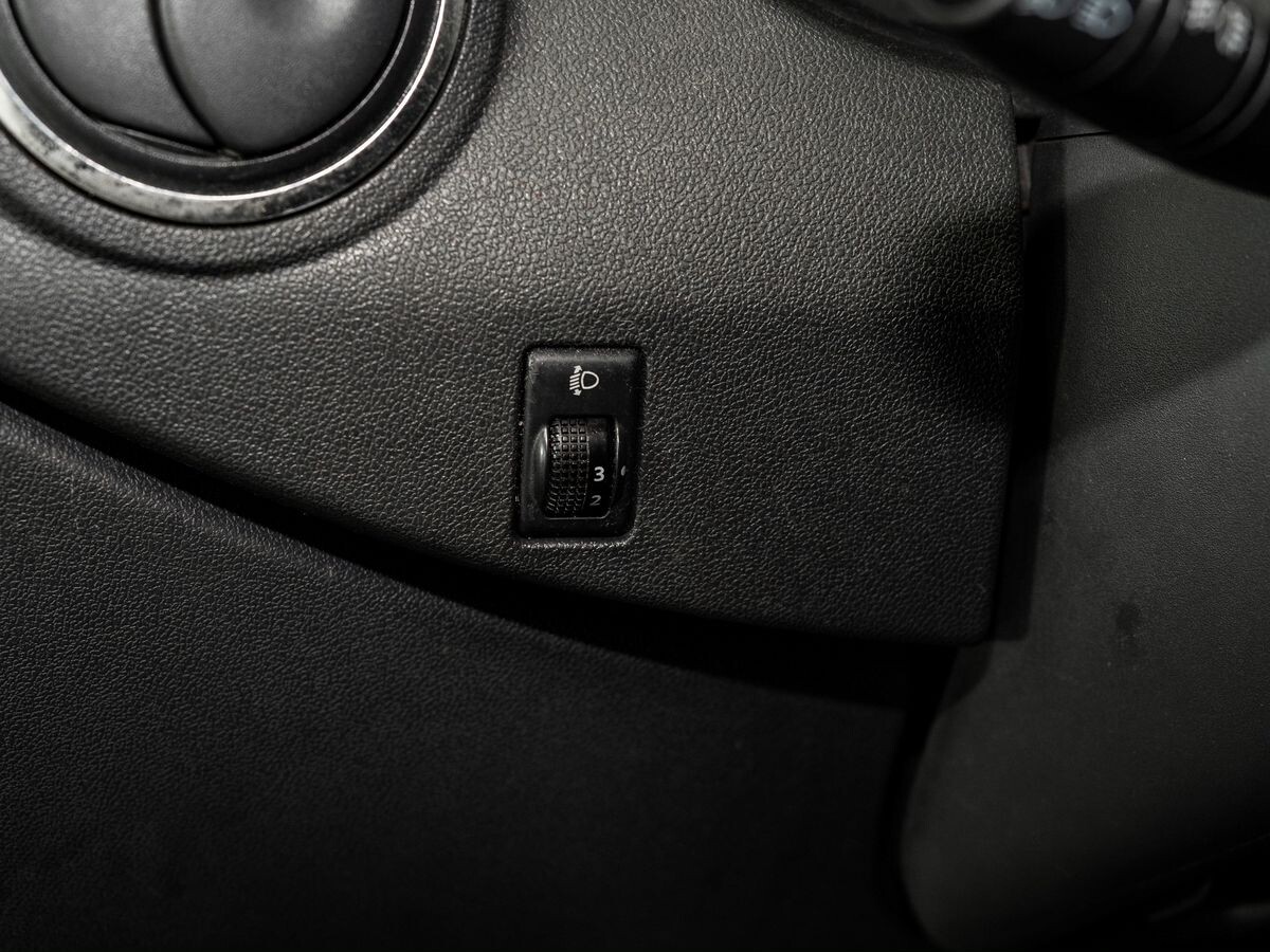 Nissan Almera 2017 - фото автомобиля