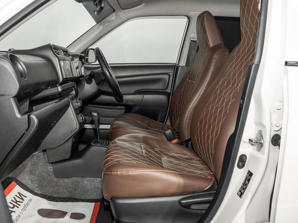Toyota Probox 2019 - фото автомобиля