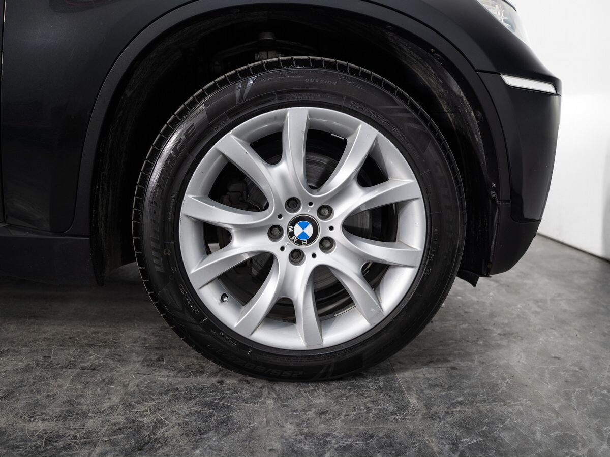 BMW X6 2010 - фото автомобиля